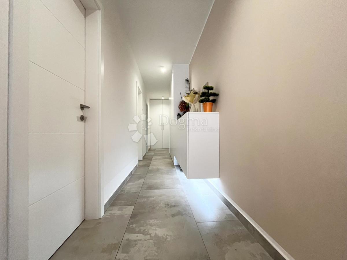 Allogio Novigrad, Novigrad, Novigrad, Istarska županija, 82,02m2