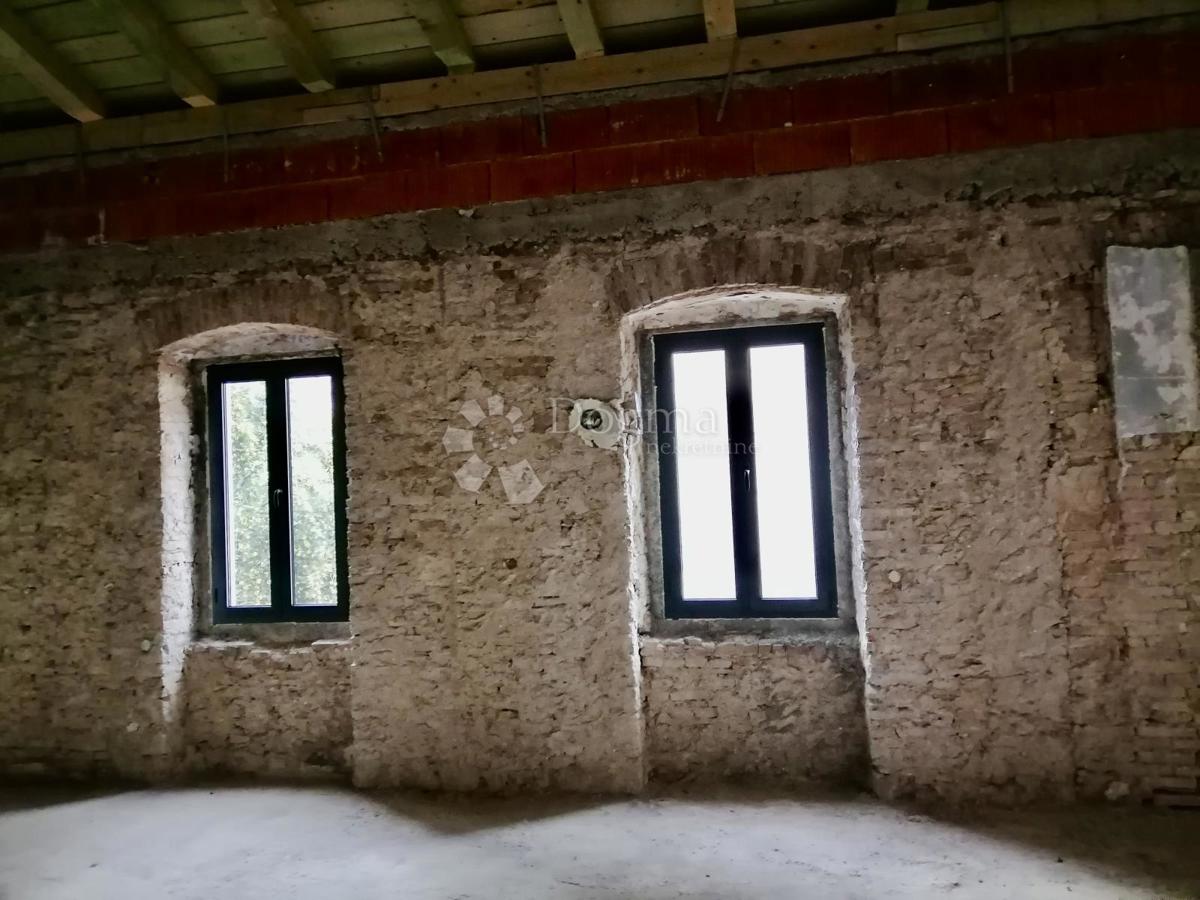 Allogio Banderovo, Rijeka, 90m2