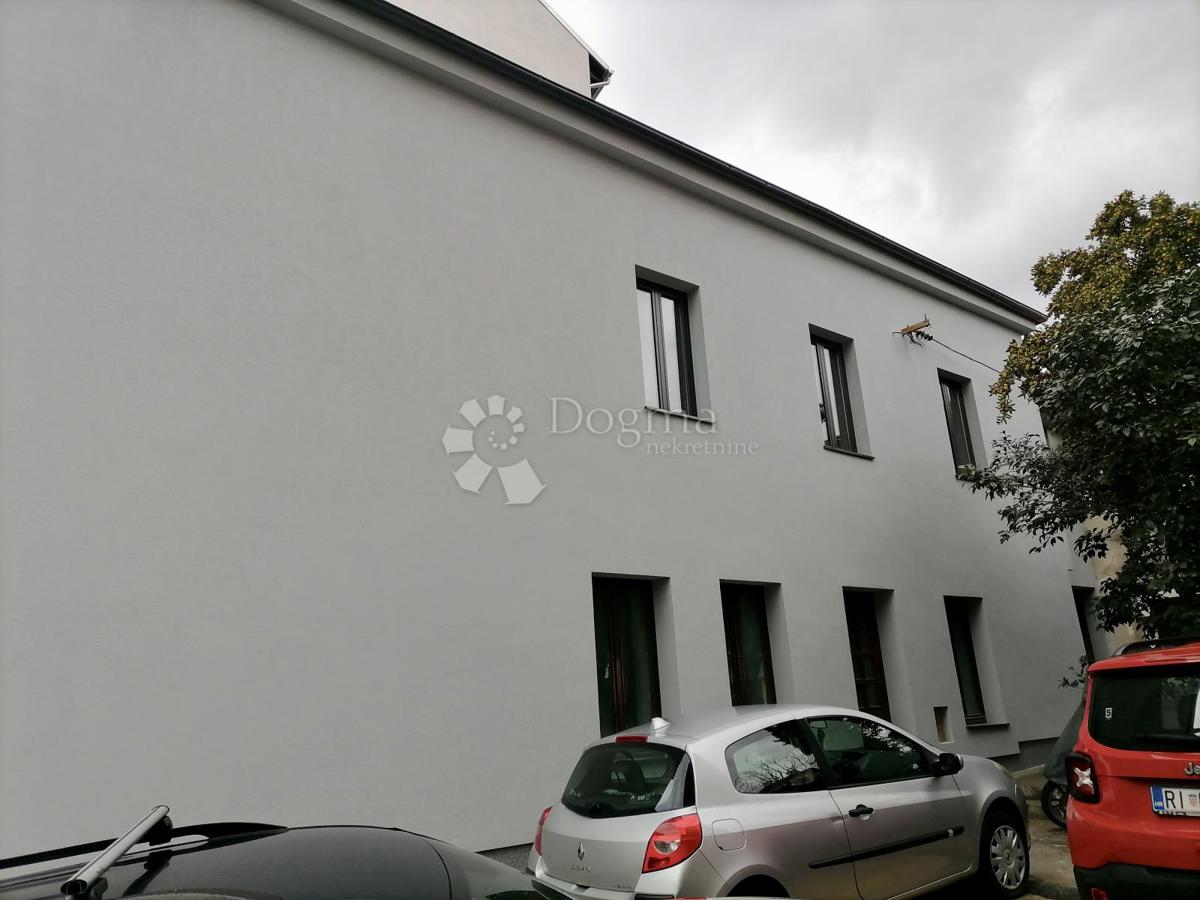 Allogio Banderovo, Rijeka, 90m2