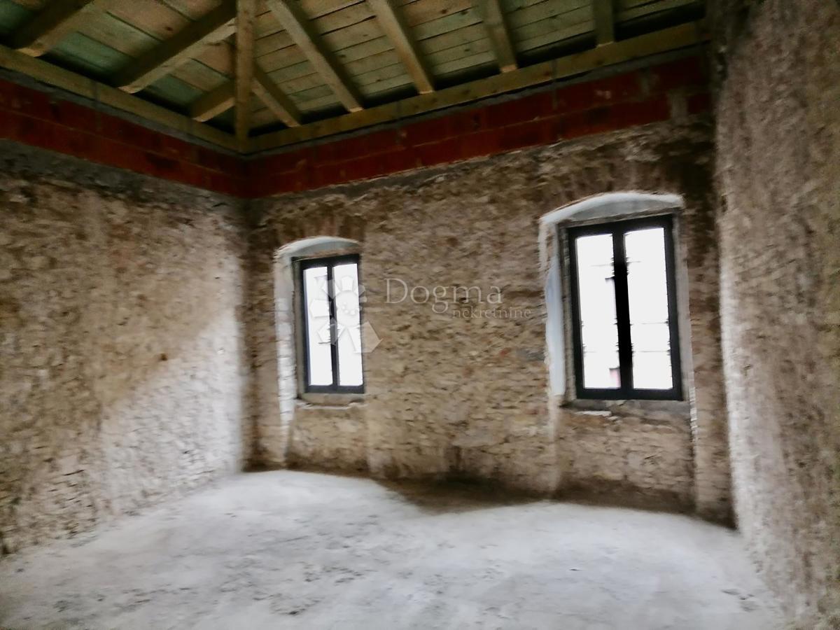 Allogio Banderovo, Rijeka, 90m2