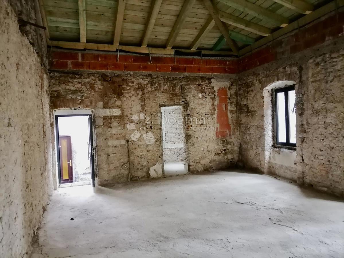 Allogio Banderovo, Rijeka, 90m2