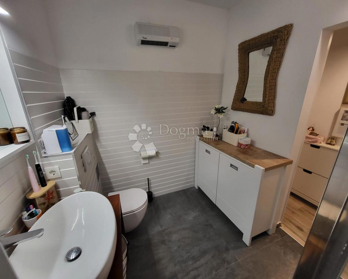 Allogio Gripe, Split, 68m2