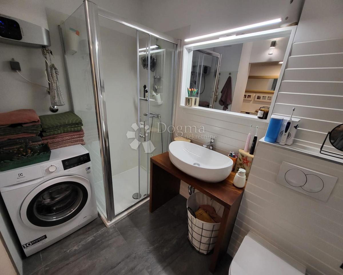 Allogio Gripe, Split, 68m2