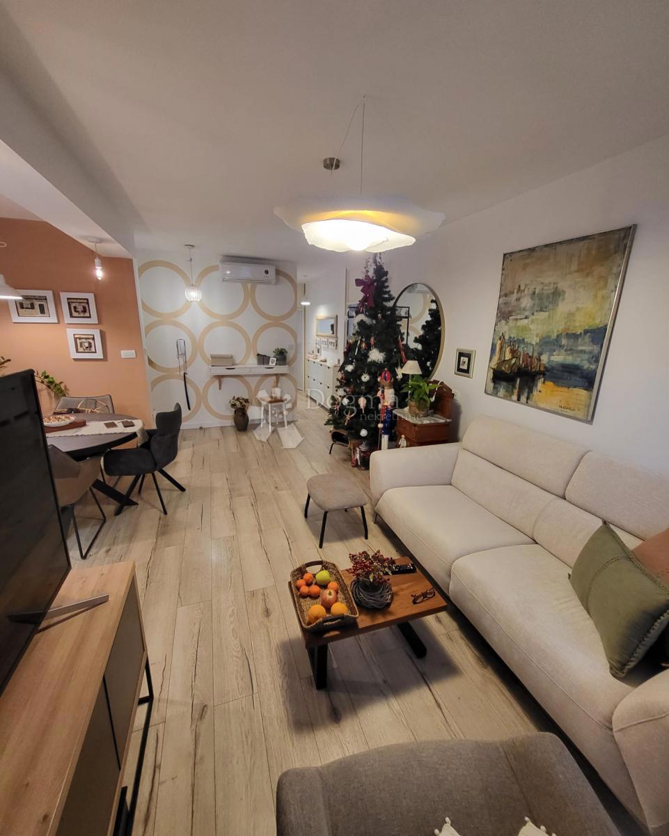 Allogio Gripe, Split, 68m2