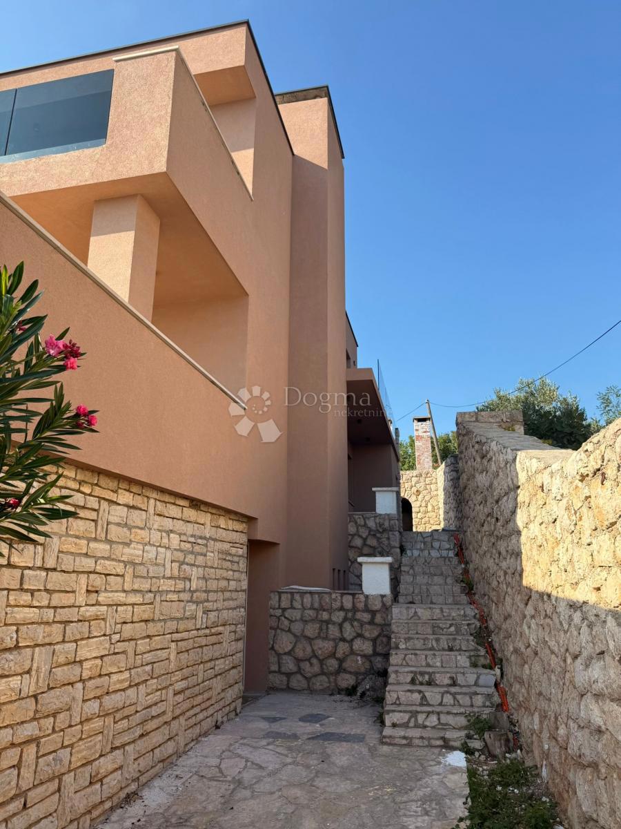 Appartamento Maslenica, Jasenice, 119,83m2