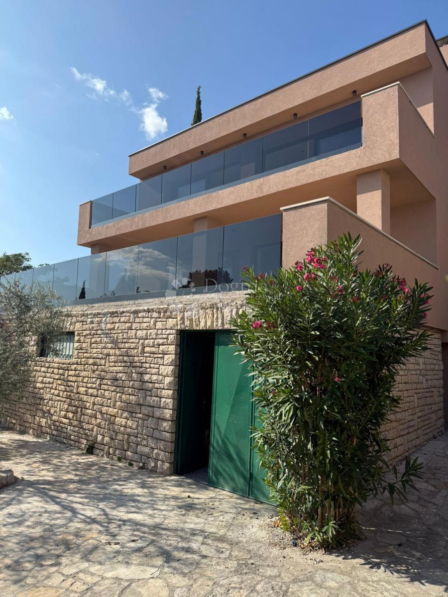 Appartamento Maslenica, Jasenice, 119,83m2