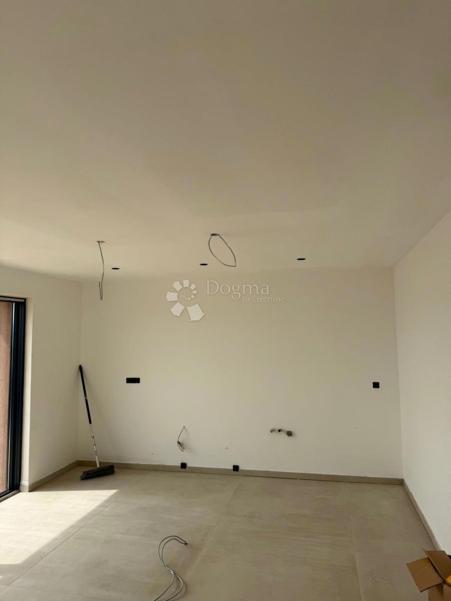 Appartamento Maslenica, Jasenice, 119,83m2