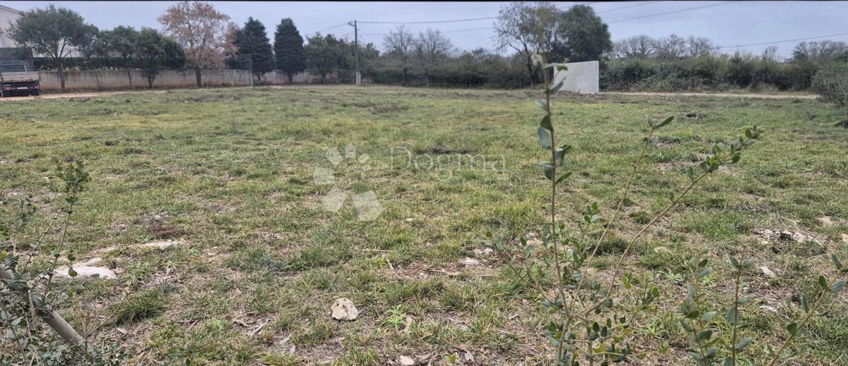 Terreno edificabile Monteserpo - Komunal, Pula, 700m2