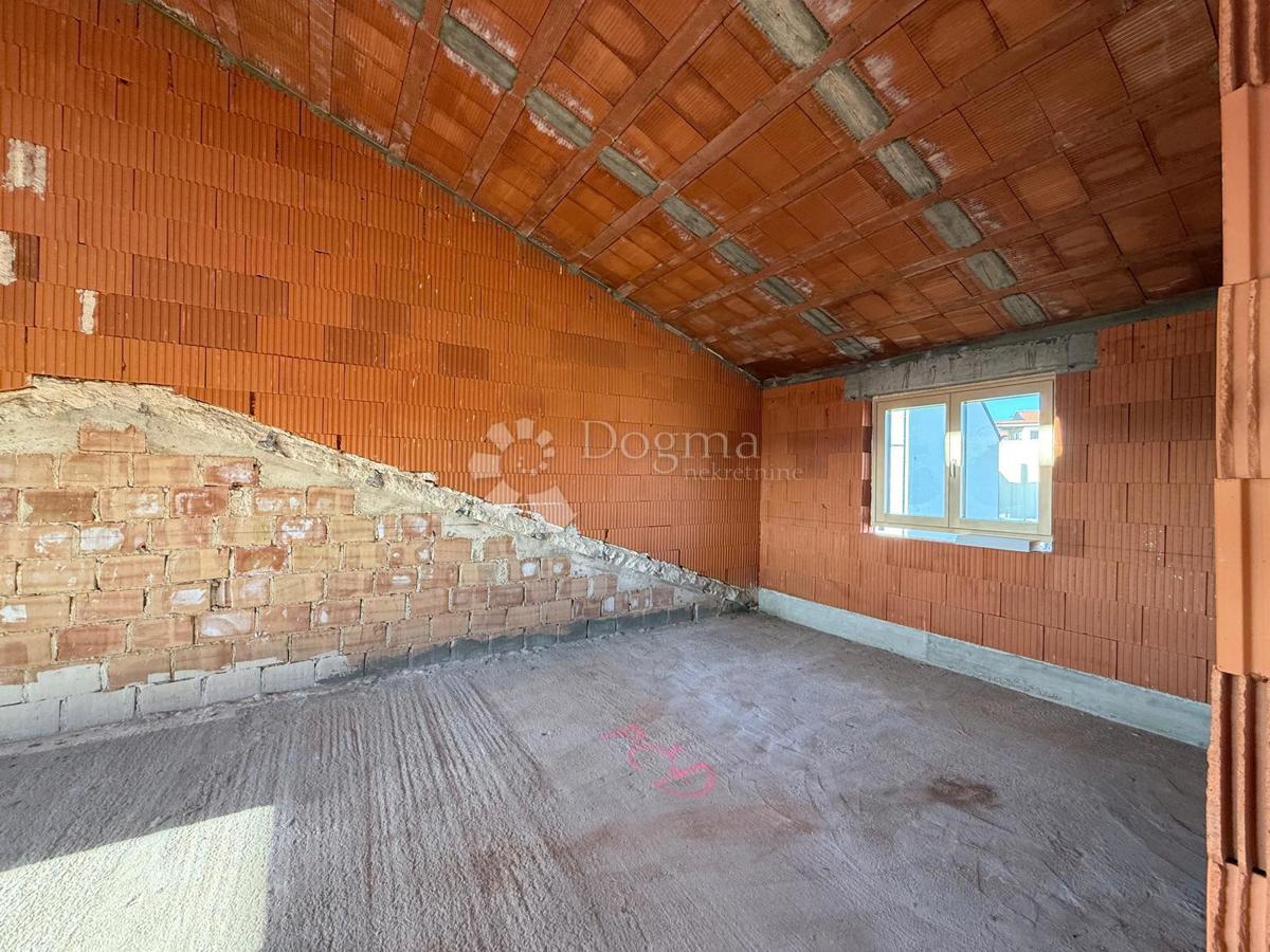 Allogio Valdebek, Pula, 95,66m2