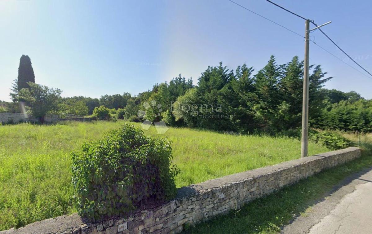 Terreno edificabile Peresiji, Svetvinčenat, da, 1.571m2