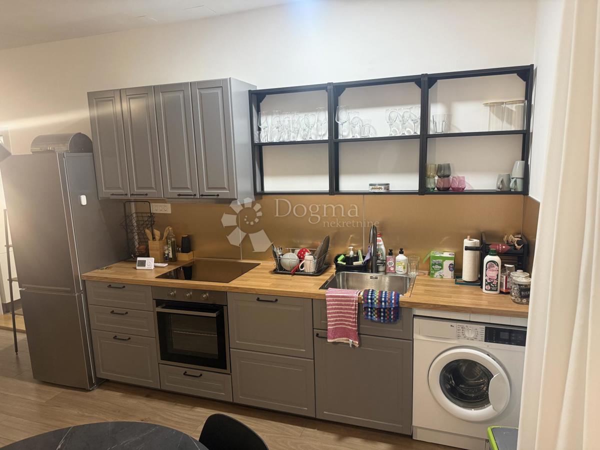 Allogio Centar, Gornji Grad - Medveščak, 44m2