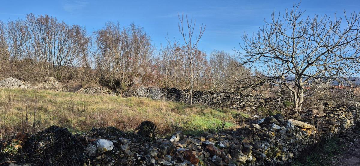 Terreno edificabile Rakalj, Marčana, 1.025m2