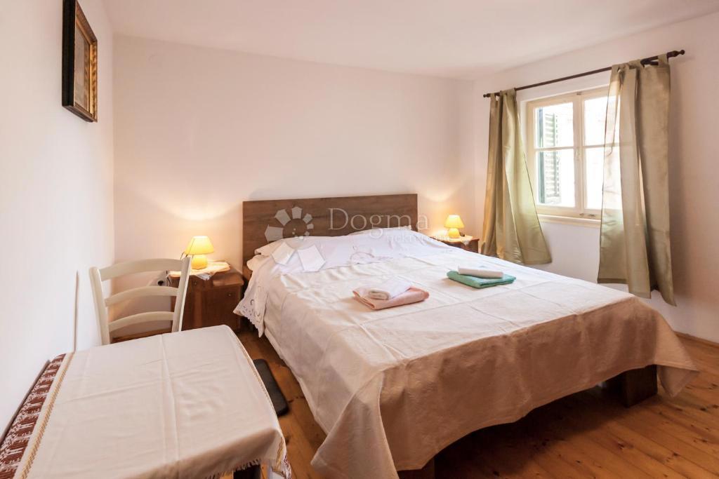 DUE CASE VACANZA INDIGENE - Marčana