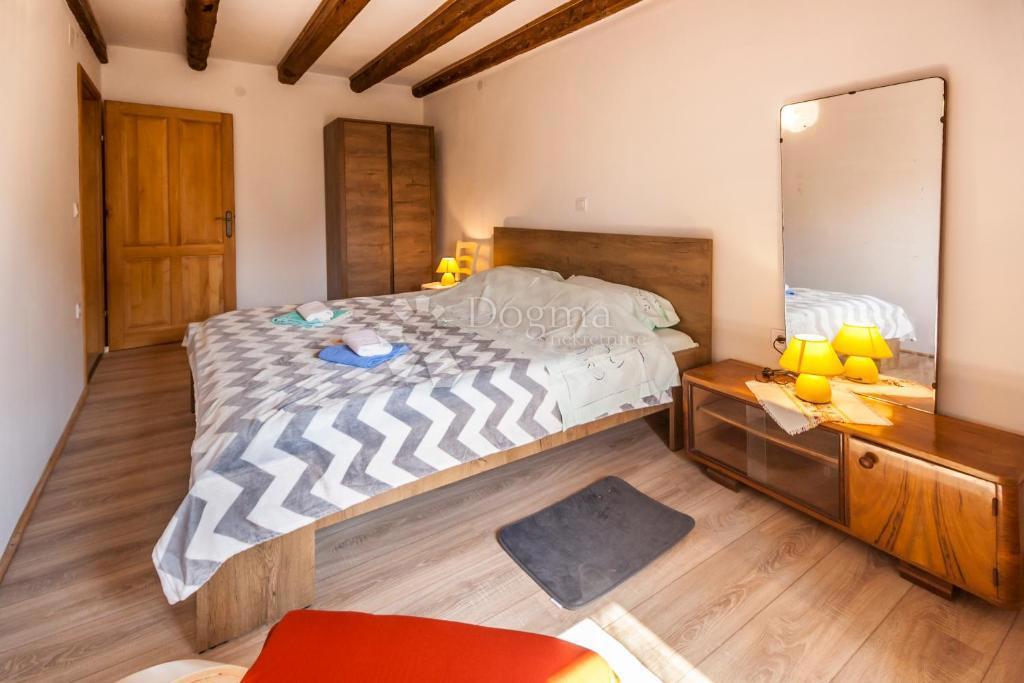 DUE CASE VACANZA INDIGENE - Marčana