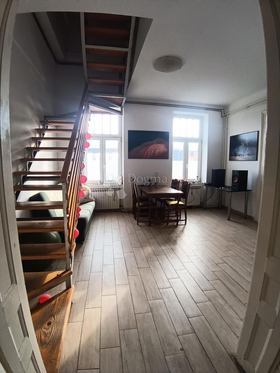 Casa Gornji grad / Centar, Osijek, 249m2