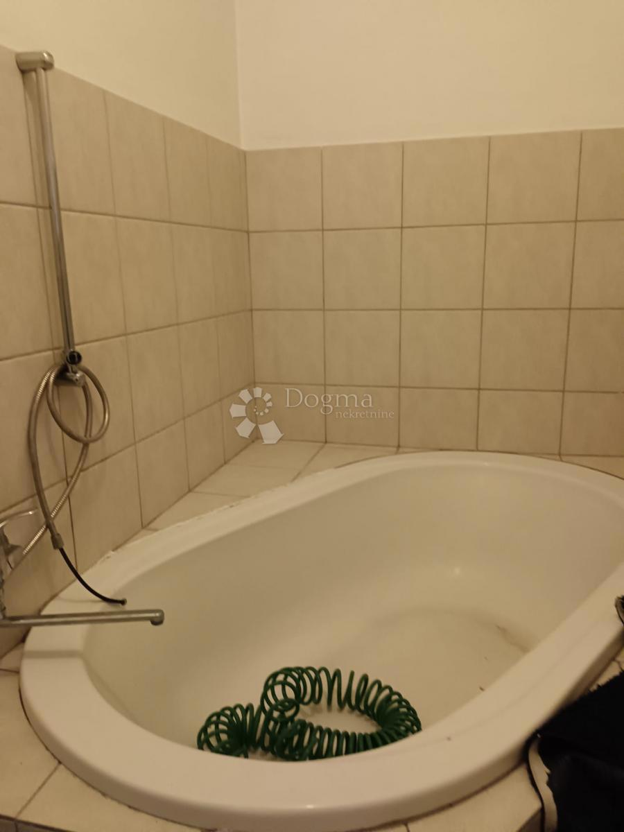 Casa Gornji grad / Centar, Osijek, 249m2