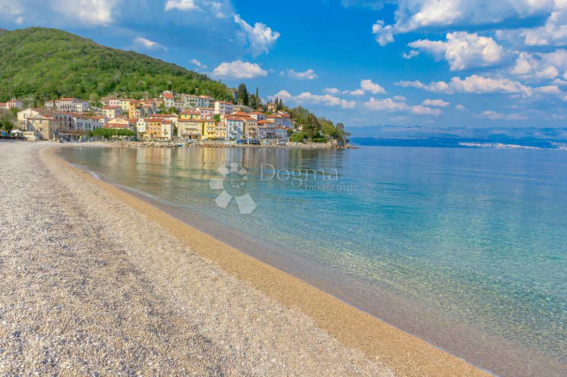 Terreno edificabile Mošćenička Draga, 667m2