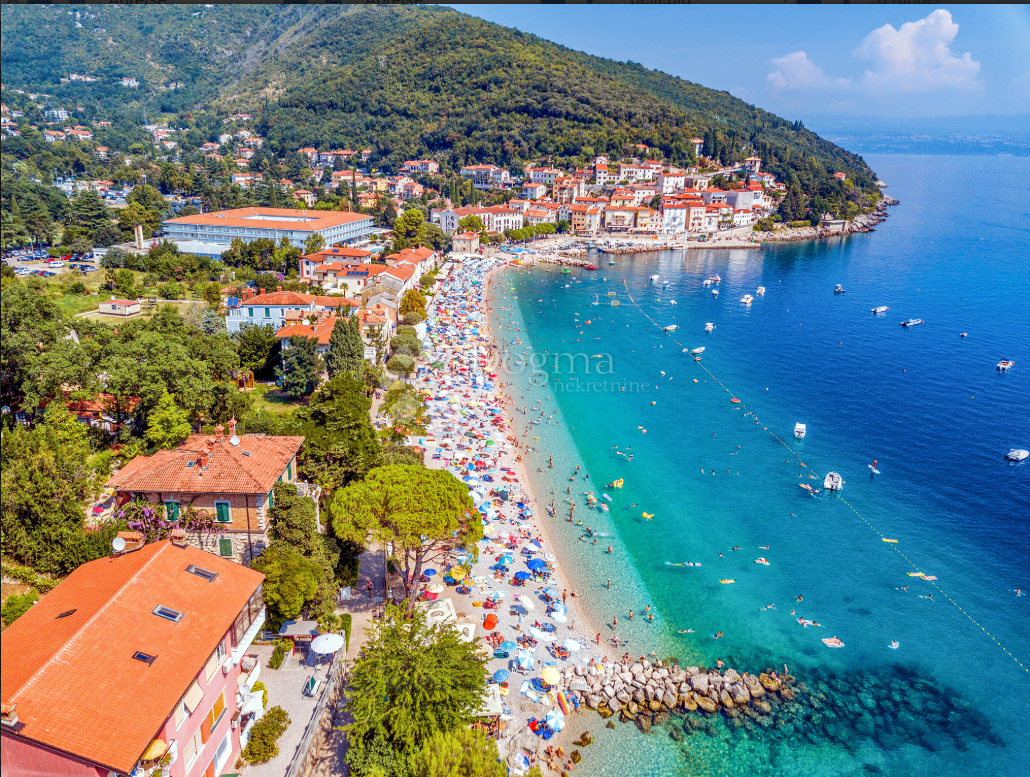 Terreno edificabile Mošćenička Draga, 667m2