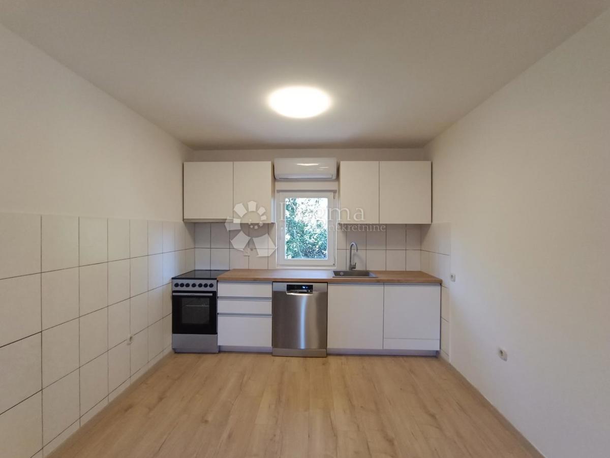 Casa Grohote, Šolta, 120m2