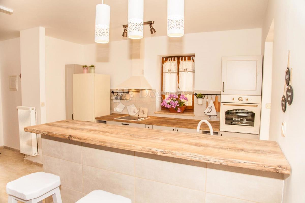 Casa Višnjan, 200m2