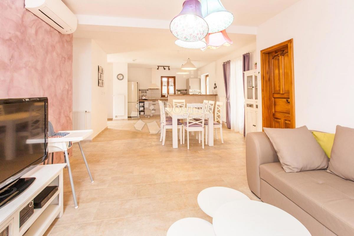 Casa Višnjan, 200m2