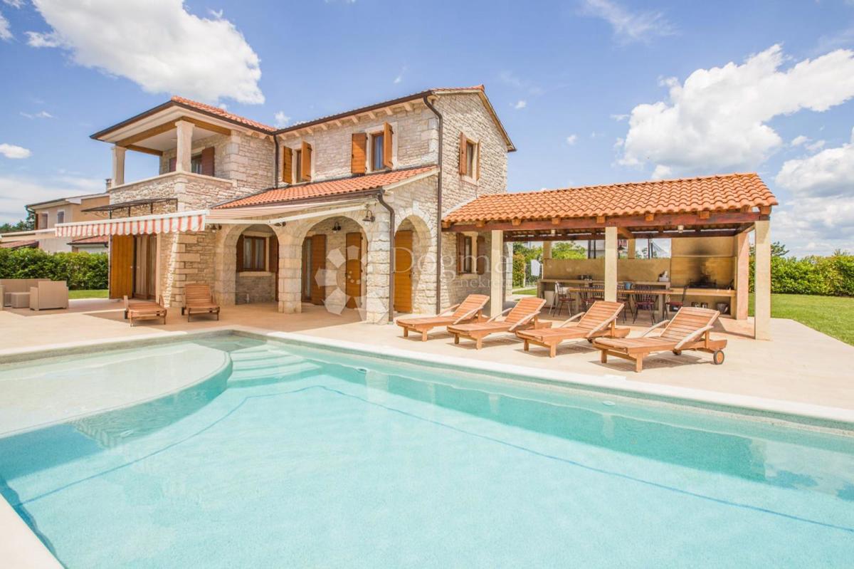 Casa Višnjan, 200m2