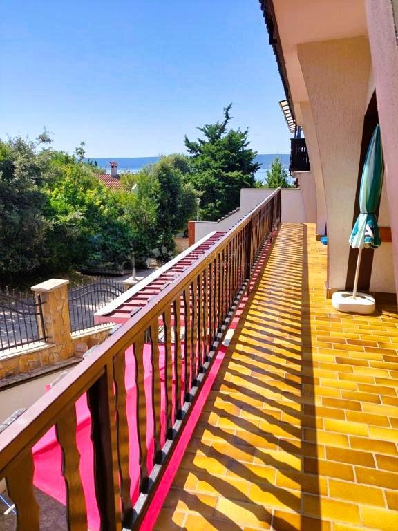 Casa Posedarje, 360m2