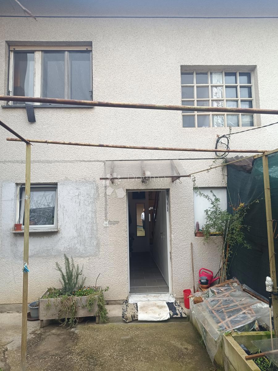 Casa Gornja Dubrava, 210m2