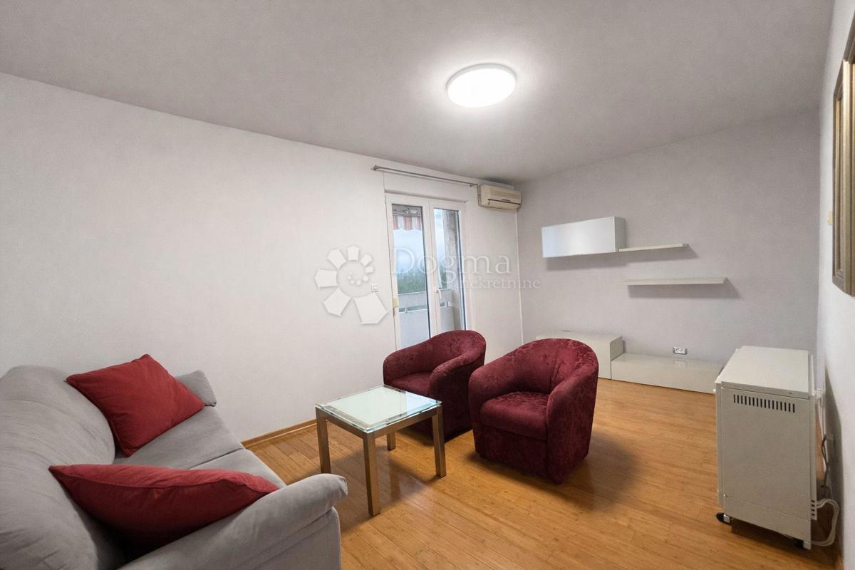 Allogio Vidikovac, Pula, 1m2