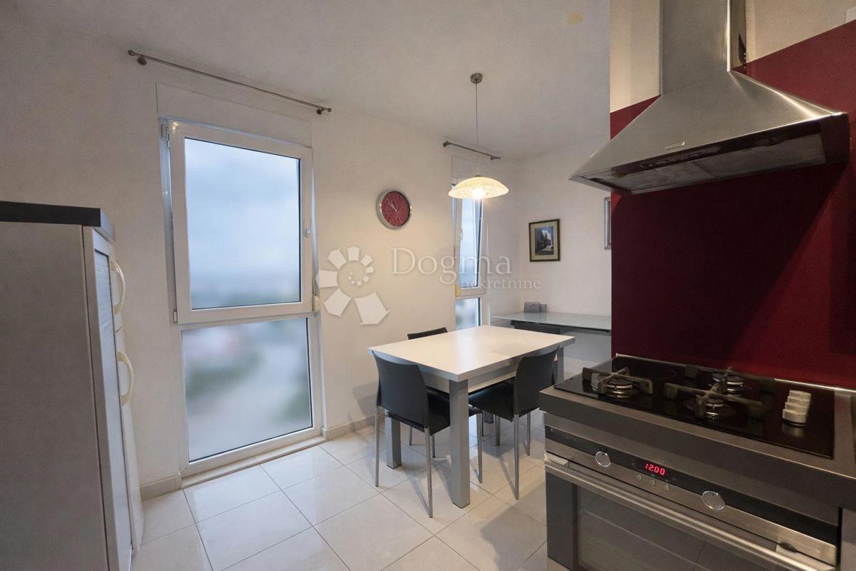 Allogio Vidikovac, Pula, 1m2