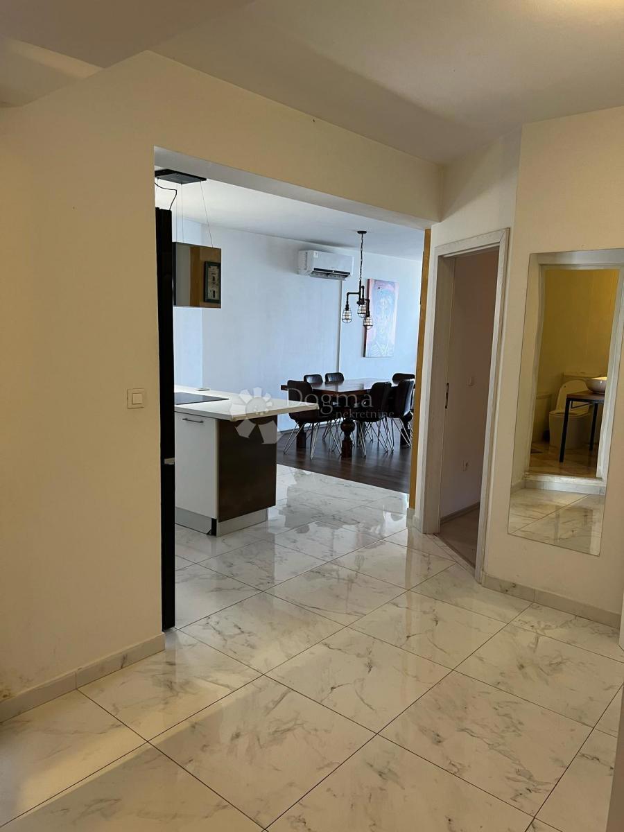 Allogio Jesenice, Dugi Rat, 132m2