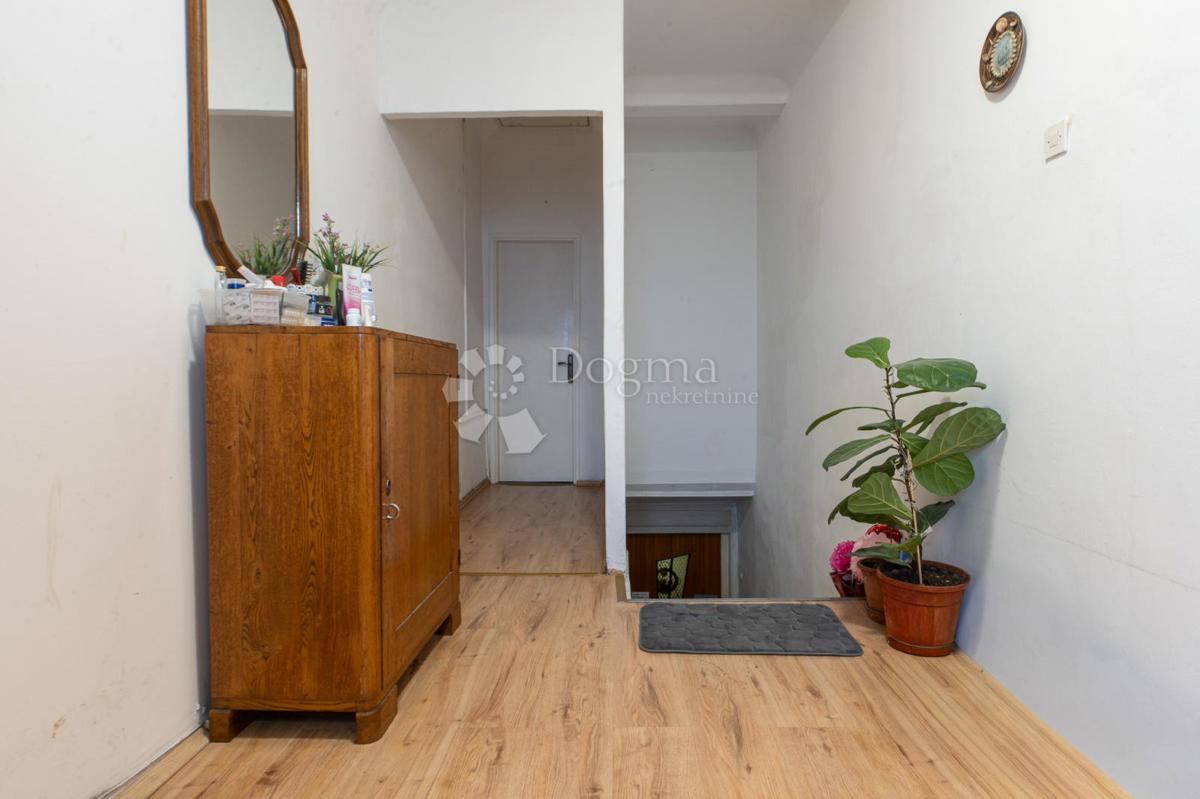 Allogio Mlaka, Rijeka, 84m2