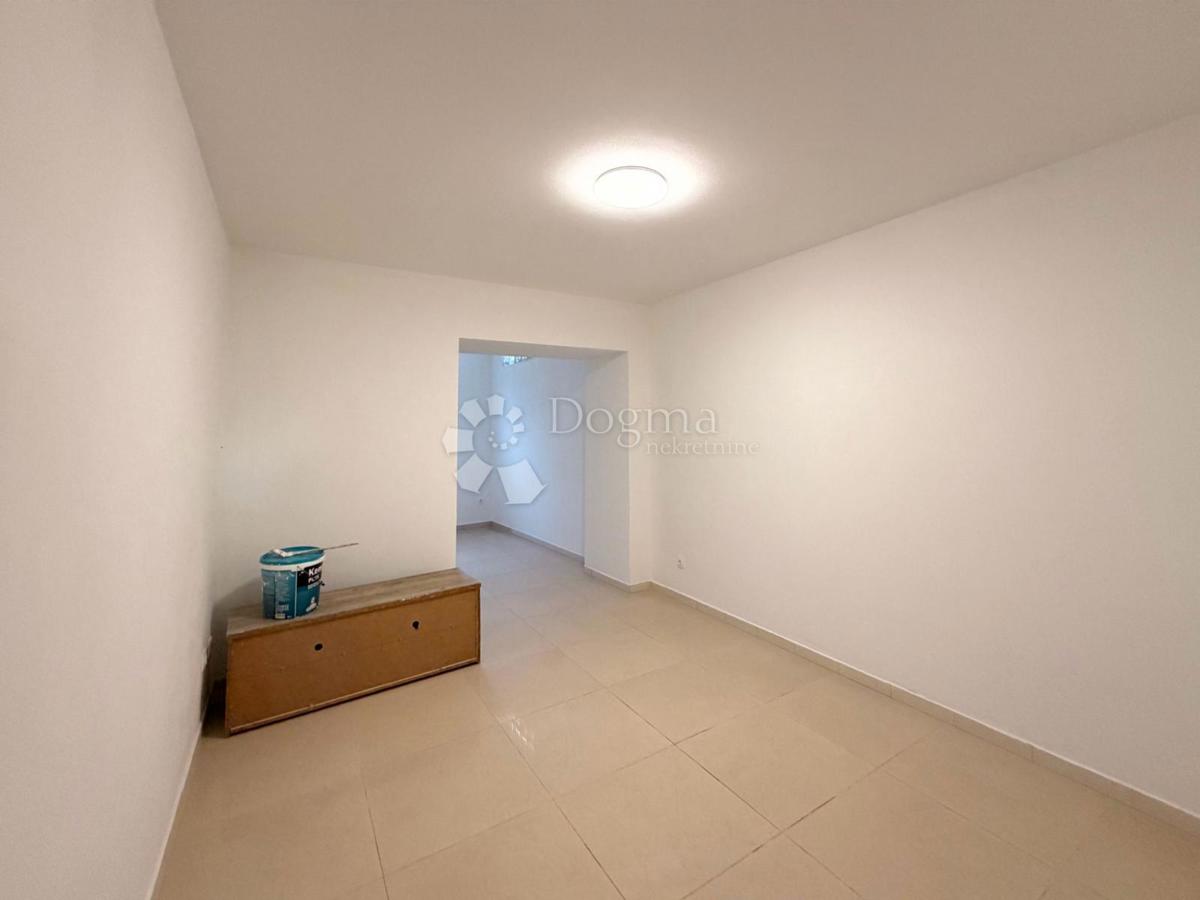 Allogio Centar, Pula, 27,14m2