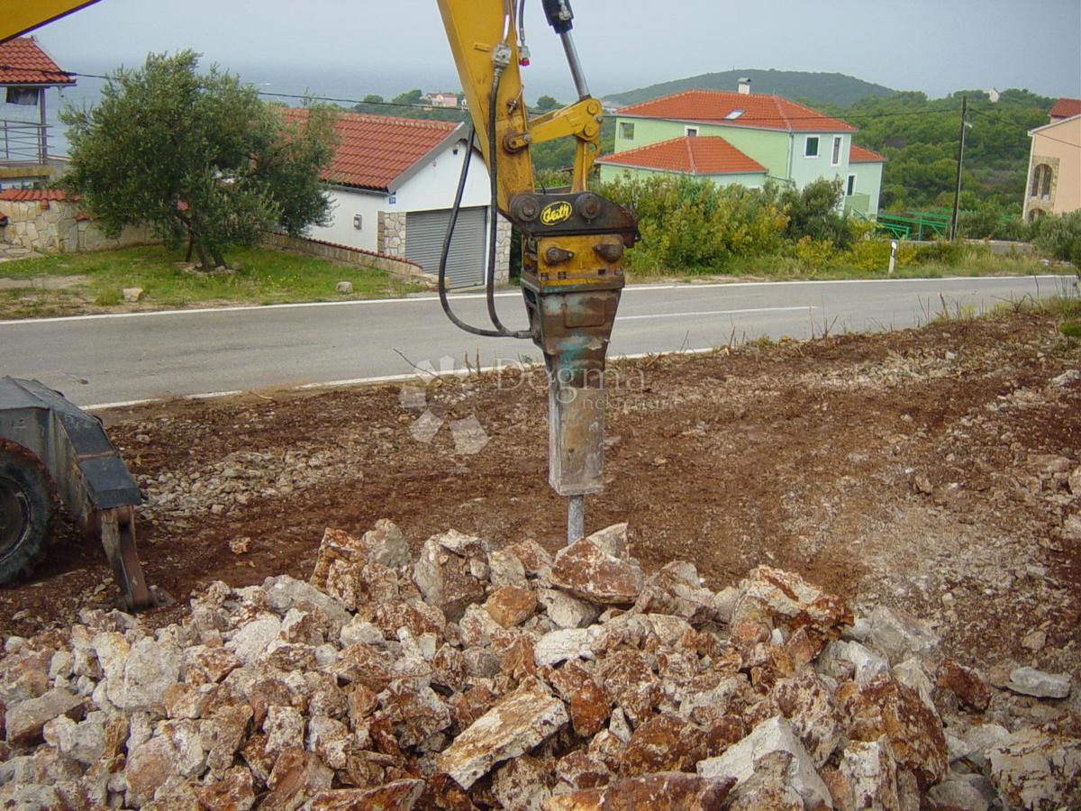 Terreno edificabile Maslinica, Šolta, 603m2