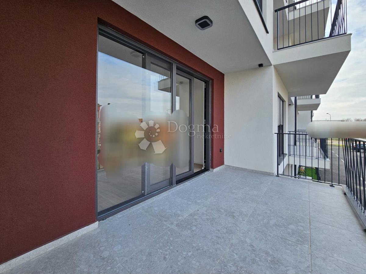 Umago, nuova costruzione,