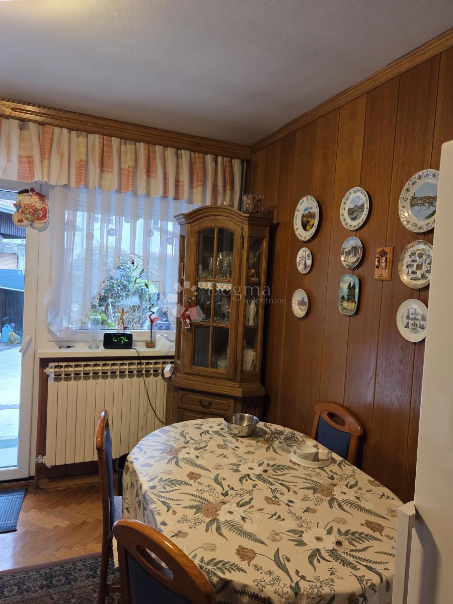 Casa Trnovčica, Gornja Dubrava, 235,27m2