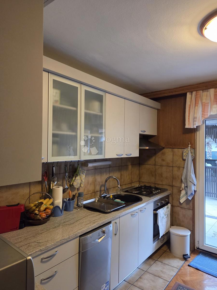 Casa Trnovčica, Gornja Dubrava, 235,27m2