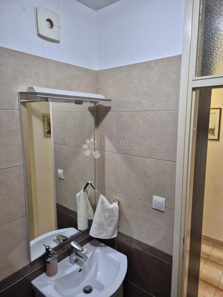 Allogio Pujanke, Split, 79m2