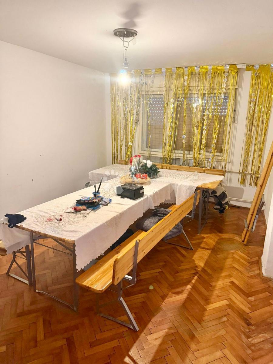 Casa Donja Dubrava, 243m2