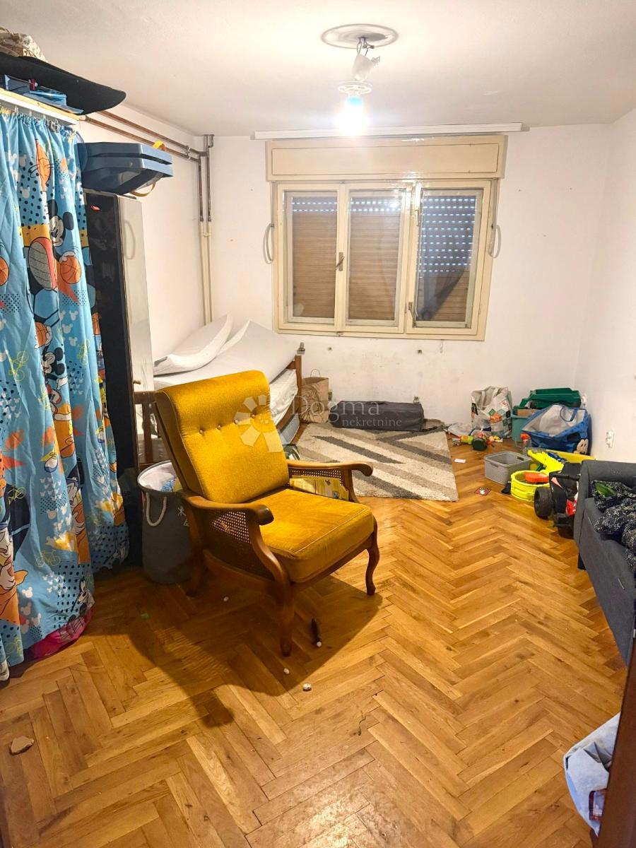 Casa Donja Dubrava, 243m2