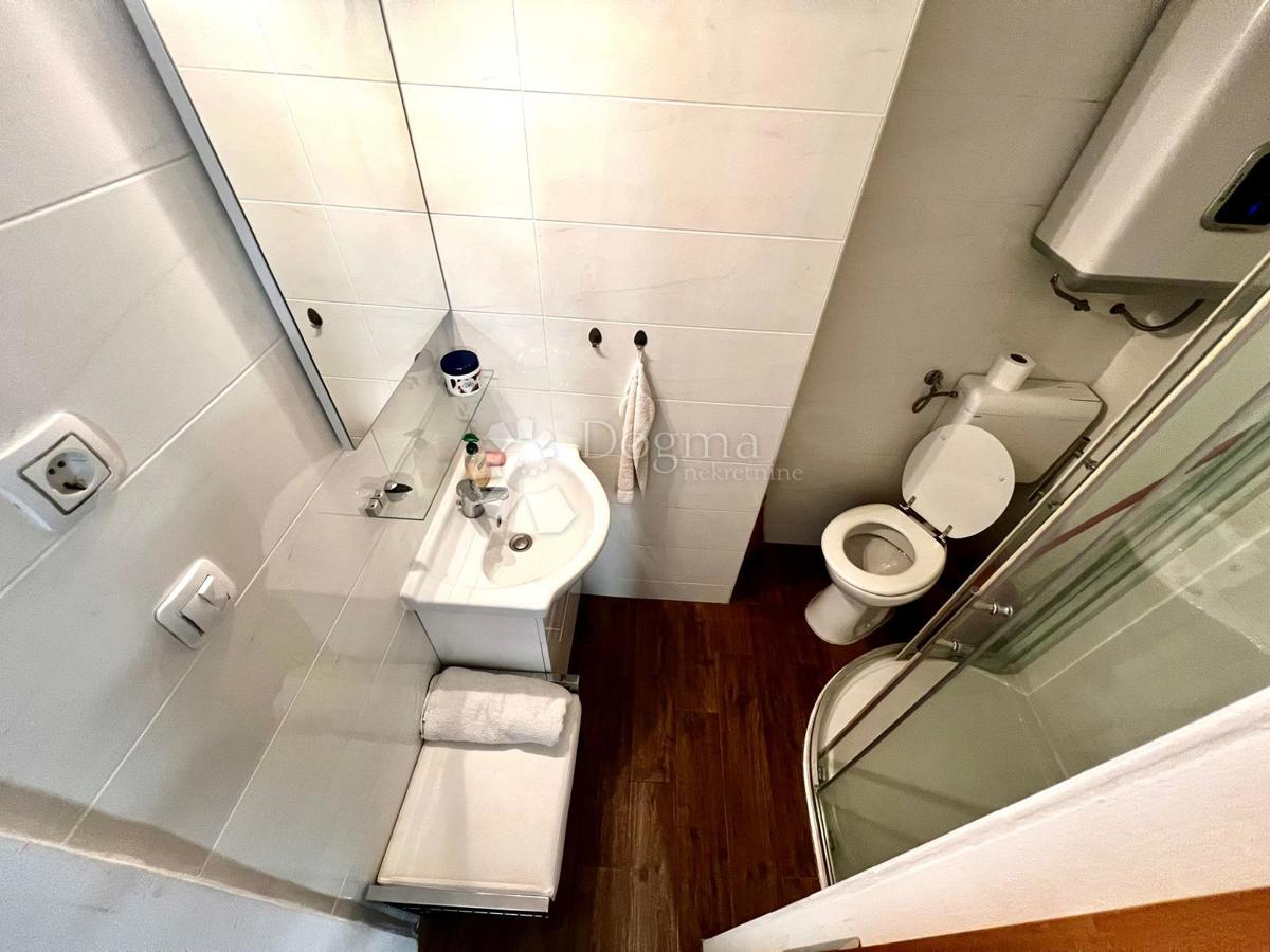 Locale commerciale Donji grad, Donji Grad, 38m2