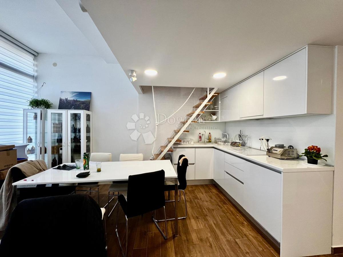 Locale commerciale Donji grad, Donji Grad, 38m2