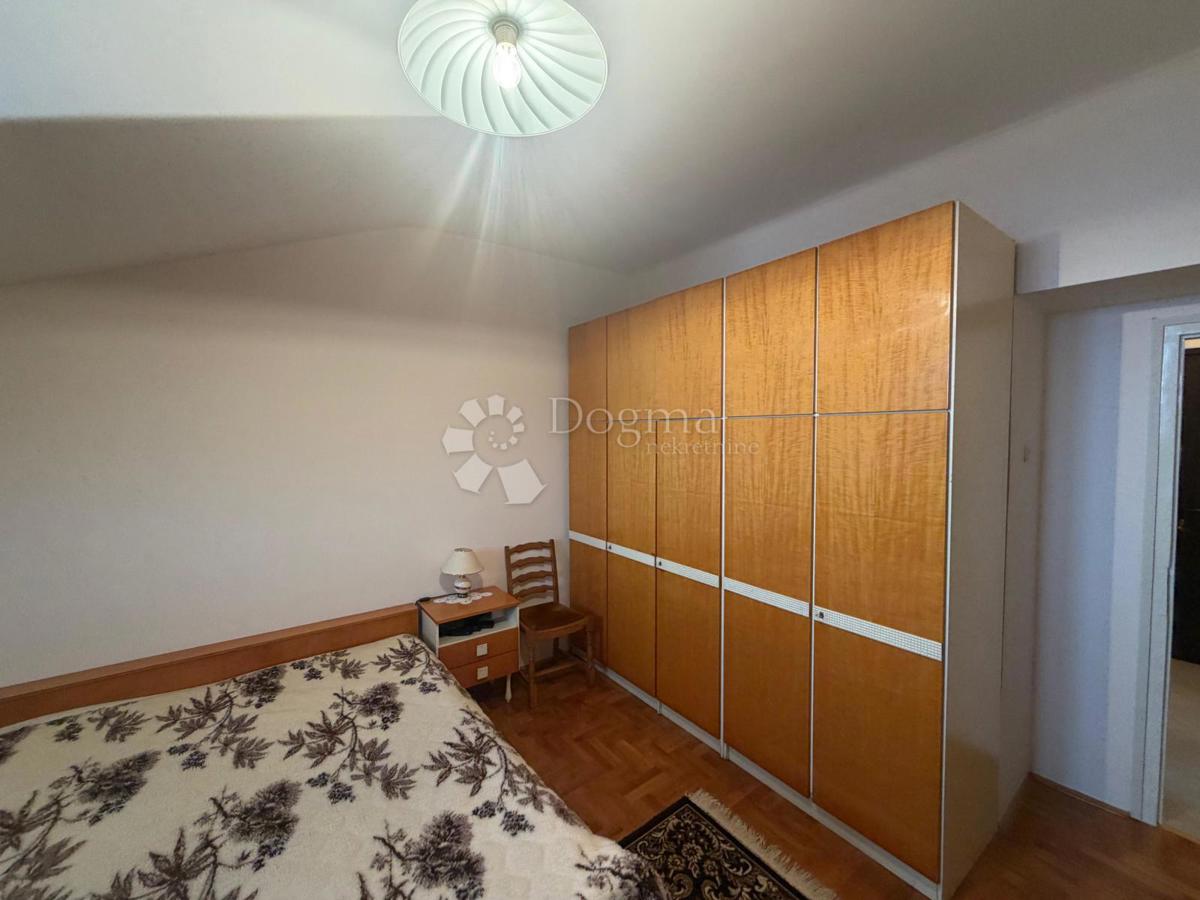 Allogio Centar, Rijeka, 64m2