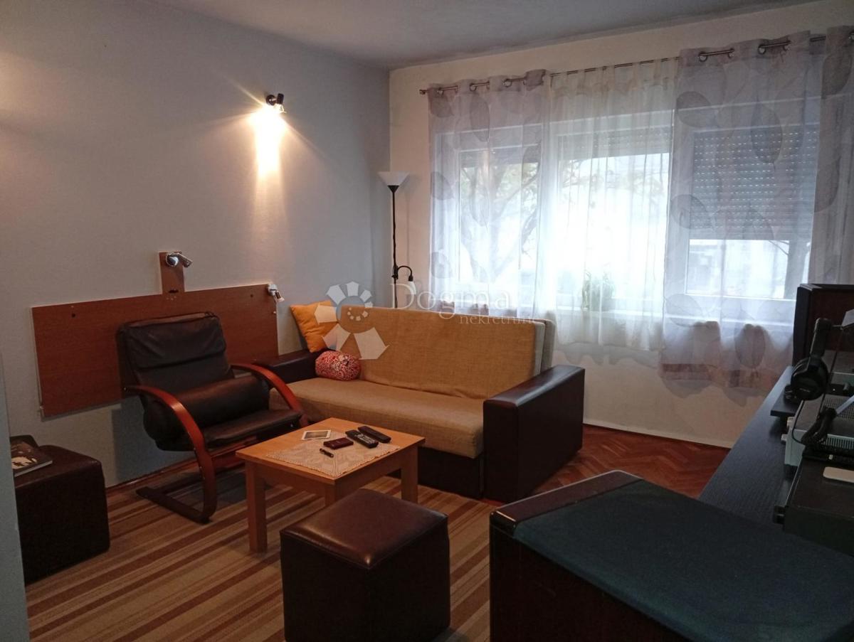 Allogio Centar, Sisak, 56m2