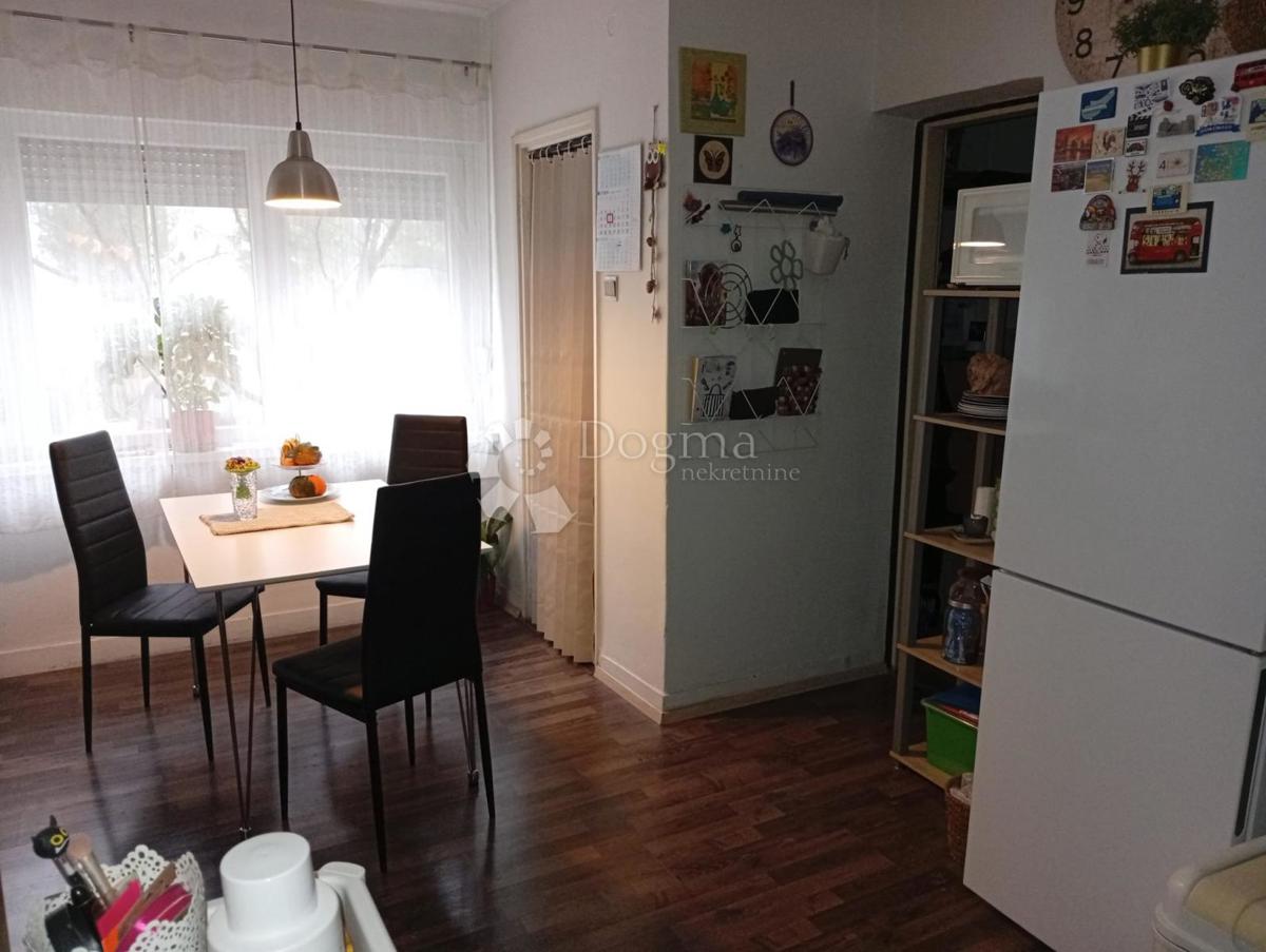 Allogio Centar, Sisak, 56m2