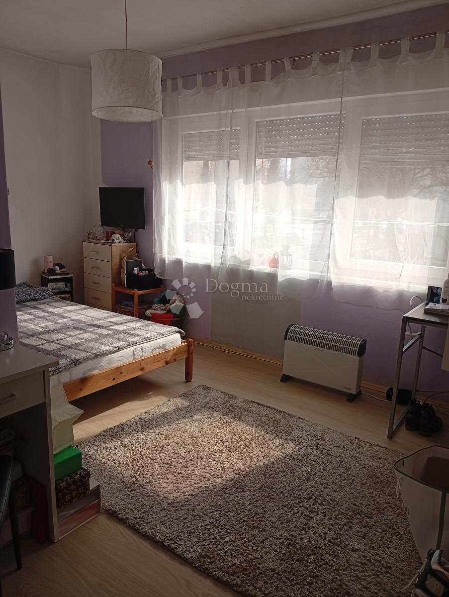 Allogio Centar, Sisak, 56m2