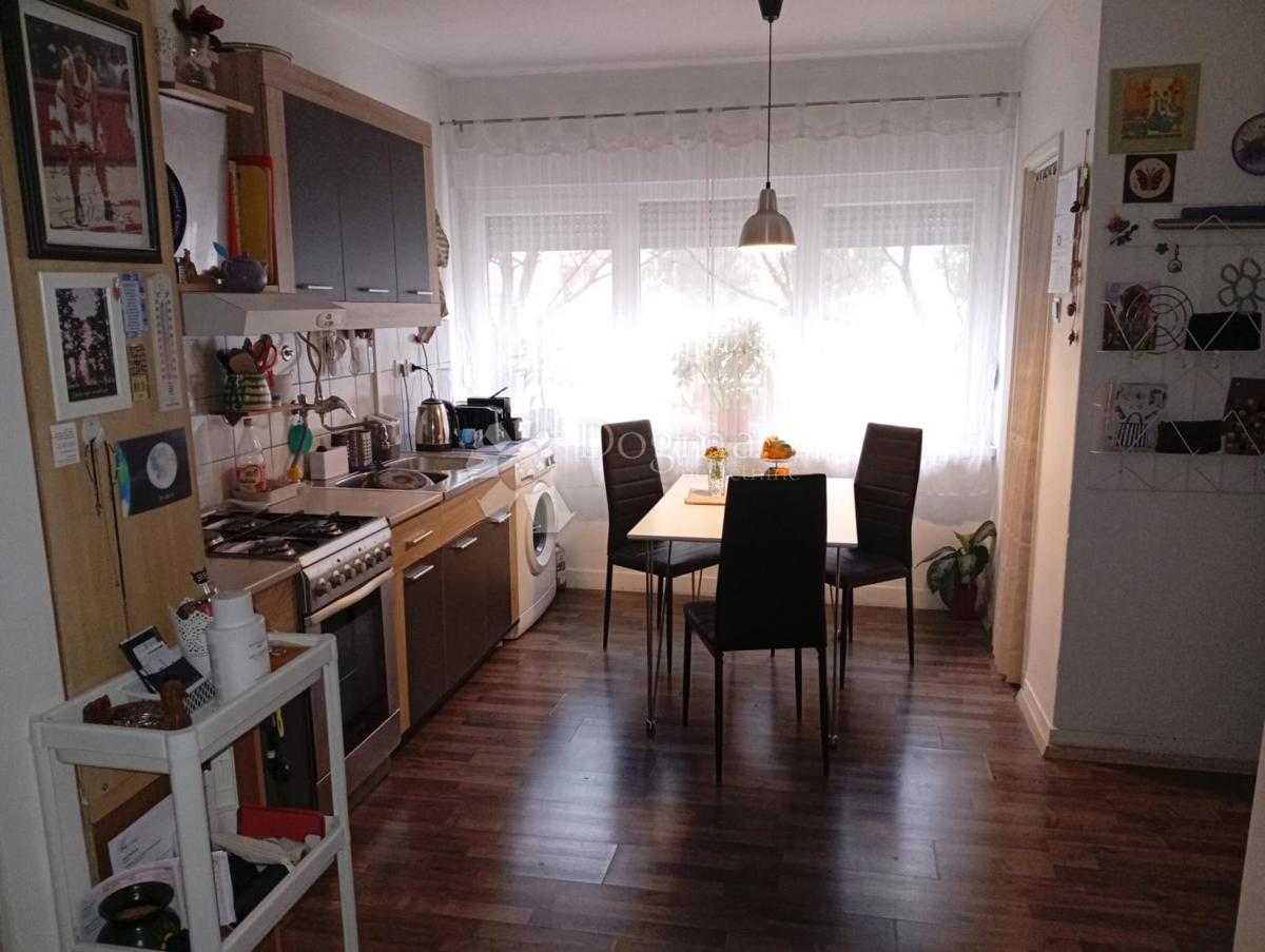 Allogio Centar, Sisak, 56m2