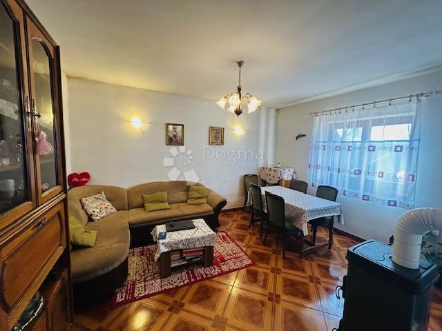 Casa Viškovo, 101,26m2