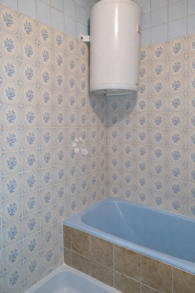 Casa Kaštel Stari, Kaštela, 180m2