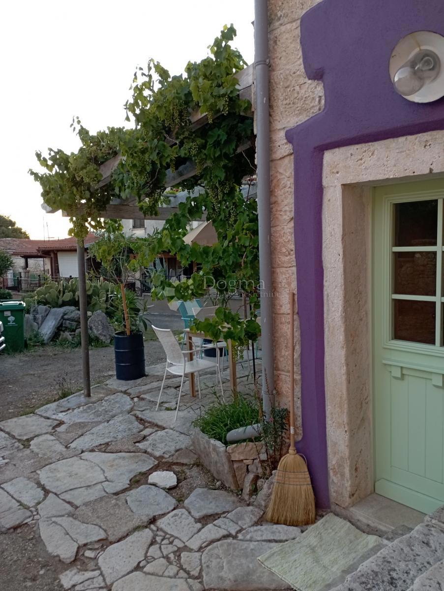 Casa Svetvinčenat, 68m2